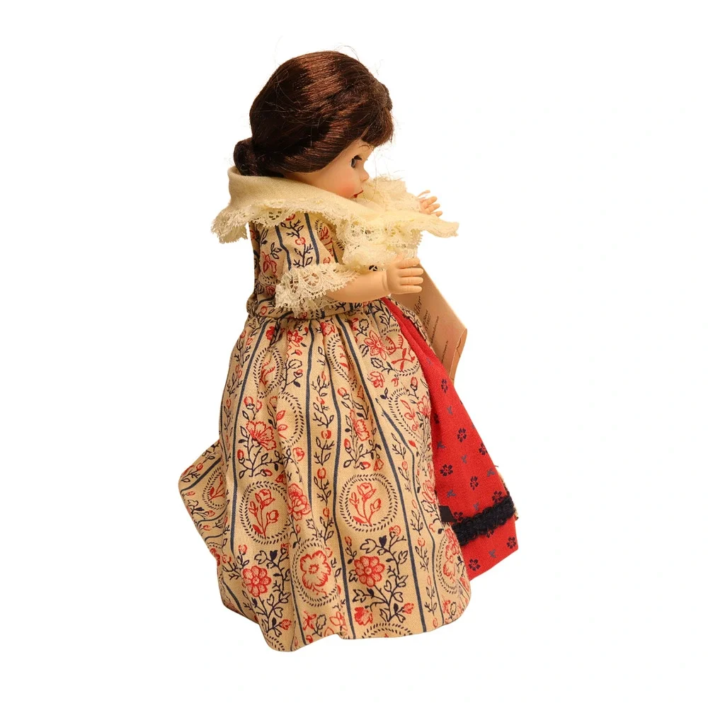 2003 Madame Alexander Betsy Ross Doll 8